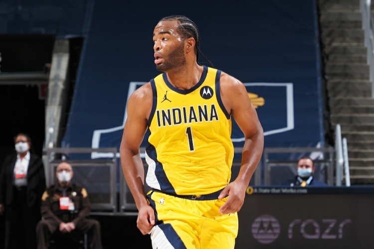 充满担忧 充满担忧