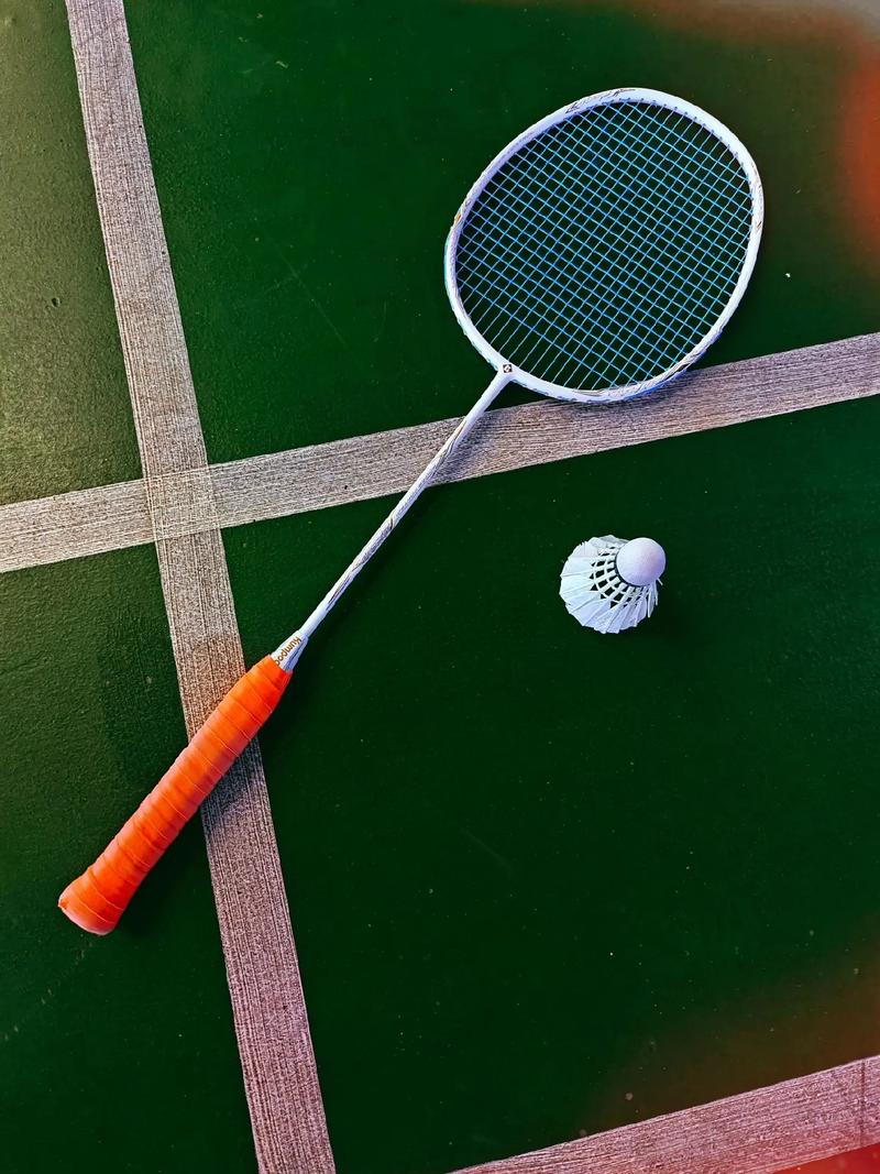 一男子涉嫌在卢顿的英甲比赛中发表种族歧视言论，已被逮捕